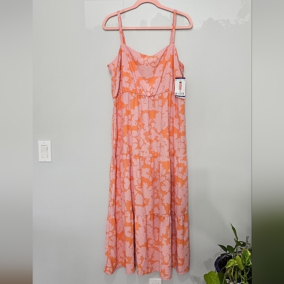 Social Standard by Sanctuary Floral Smocked Back Dress - Picture 1 of 8